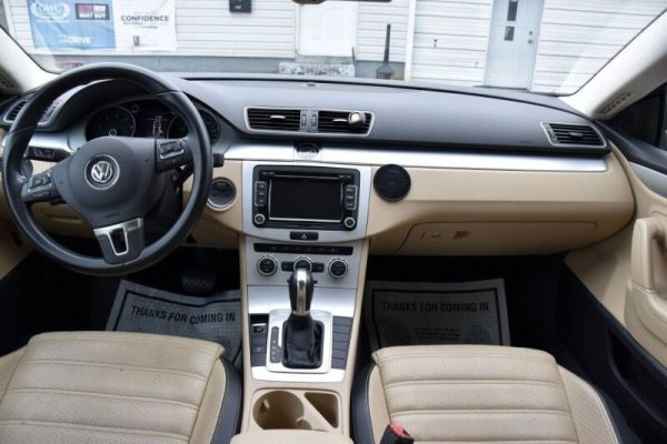 VOLKSWAGEN CC SPORT PLUS 4dr SEDAN - Image 5